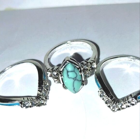 Absolutely gorgeous 3pc vintage ring set sz.6 - Picture 4 of 8